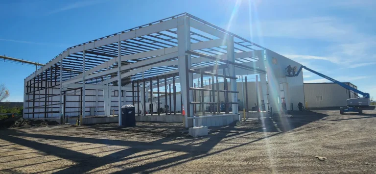 New metal building constructed at Wilson Pallet  Manufacturing Facility located in Sullivan IL 61951
